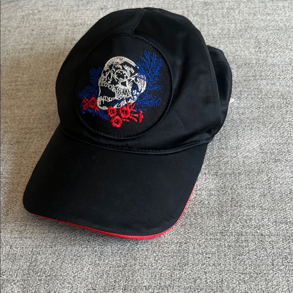 Alexander McQueen Black Cap with Skull and Floral Embroidery